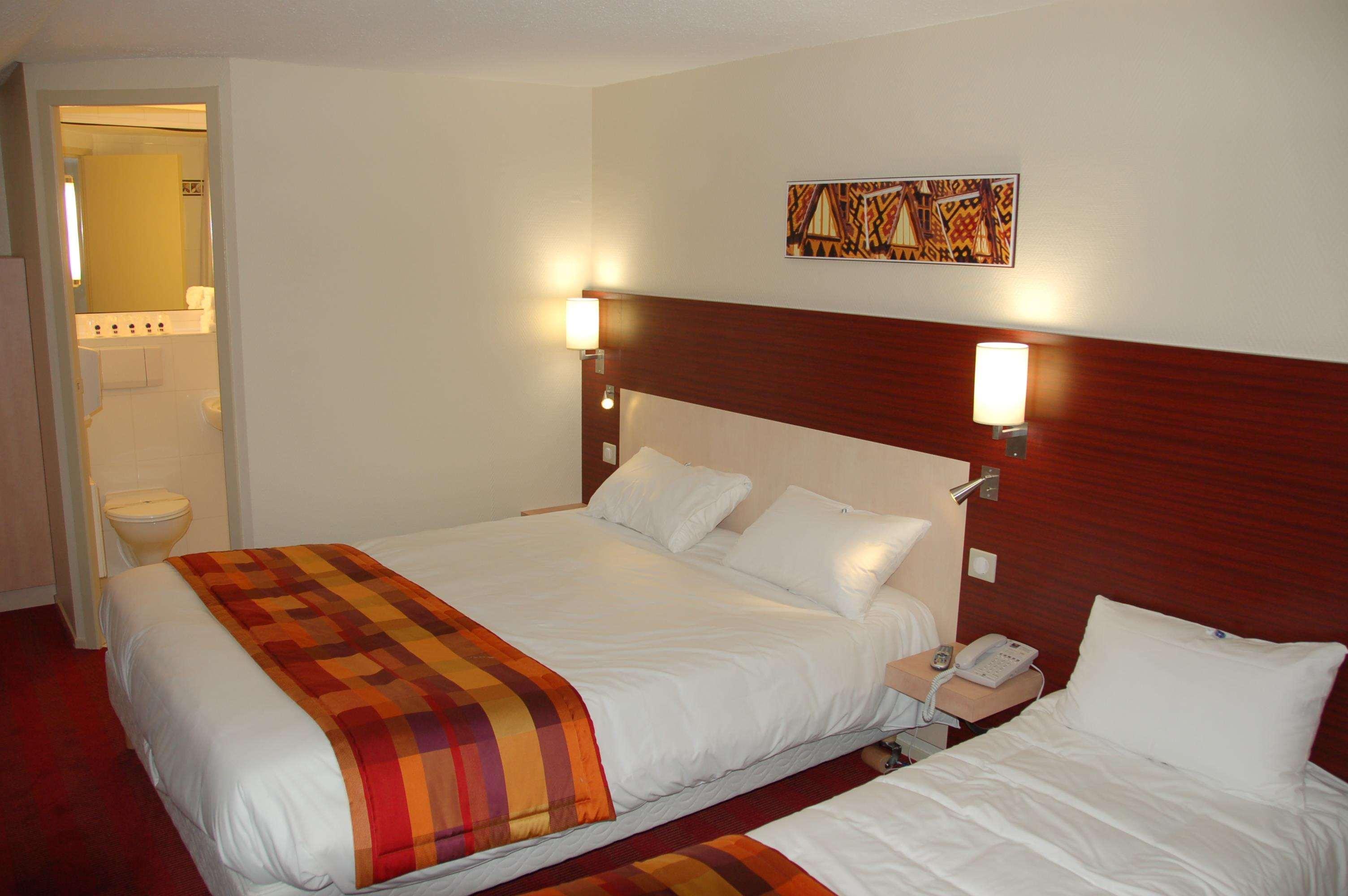 คีเรียด โบเน่ Hotel โบน ภายนอก รูปภาพ